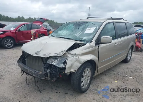 2015 Chrysler Town & Country Touring from USA, damaged, VIN 2C4RC1BG3FR626588